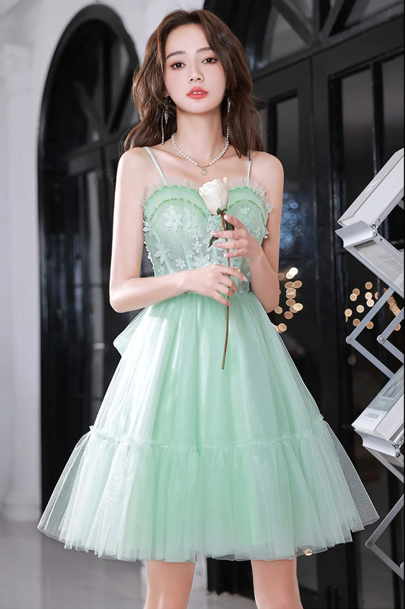 Green Tulle Flowers Short Party Dress, Green Spaghetti Strap Sweetheart Neck Evening Dress